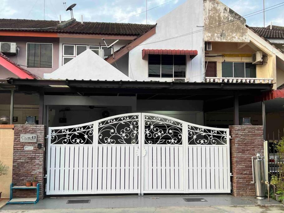 M Guest House2 무아르 외부 사진